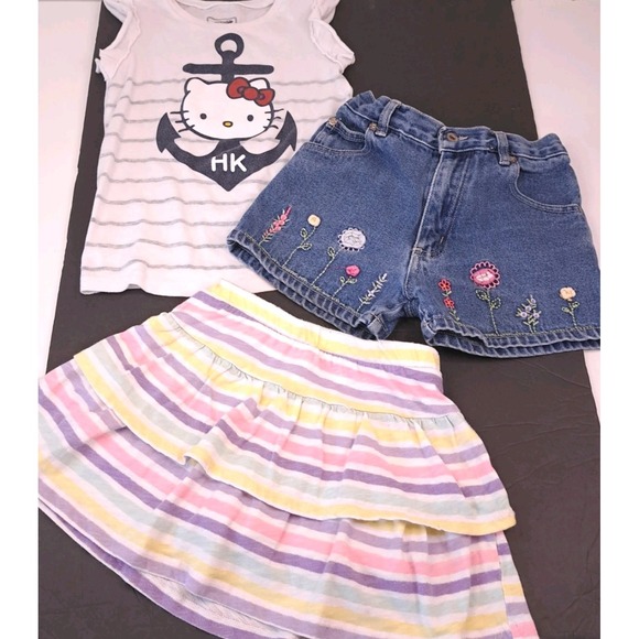 Lot Of 3 Girls Size 5 Summer Clothes Denim Shorts Skort Hello Kitty Shirt - Picture 1 of 14